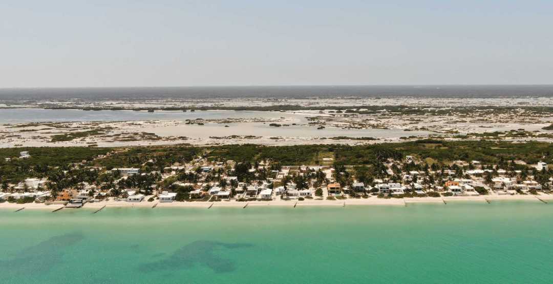 Playa de Chuburna